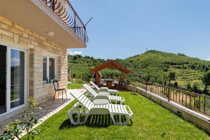 Villa La Domazet Podstrana Exterior photo